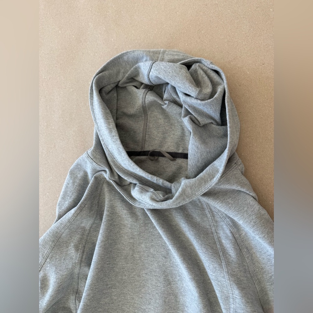 Lululemon — Scuba Cropped Hoodie — Size 10 - Picture 7 of 15